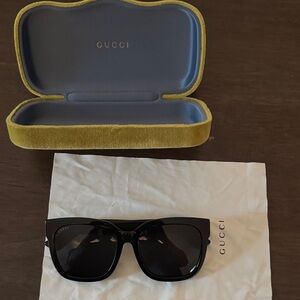 Gucci Classic Black Sunglasses